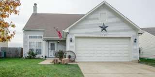 Spacious 2 Story 3 Bedroom 2.5 Bath House with a Large Fenced Backyard Gallery 1