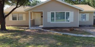 GREAT COLLEGE PROPERTY--PRE-LEASING FOR AUGUST! Completely Updated! 3 bedroom/2 bath Close to TTU & LCU and Medical District GREAT COLLEGE PROPERTY--PRE-LEASING FOR AUGUST! Completely Updated! 3 bedroom/2 bath Close to TTU & LCU and Medical District Gallery 3