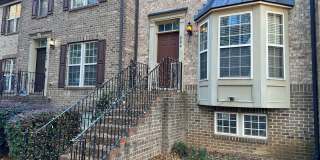 Amazing Three Bedroom Townhome in Southend! Gallery 1