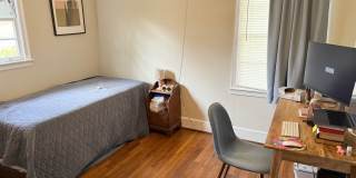 Cute Three Bedroom Near Piedmont Hospital Cute Three Bedroom Near Piedmont Hospital Gallery 14