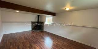 3 bed house w/ family room in The Landings! 3 bed house w/ family room in The Landings! Gallery 11
