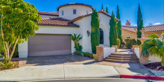 Beautiful 4 bedroom, 4.5 bathroom Home in the Varadero Community Gallery 5