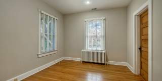 Charming, Renovated Bungalow in NW DC Tenley Area Gallery 19