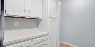 5902 COVE LANDING Road unit: 203 Gallery 10