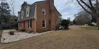 409 N Fulton St ~ Raeford Gallery 36