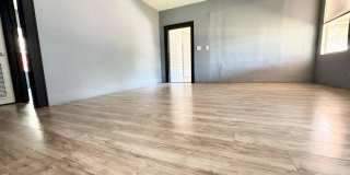 1047 Sycamore St Gallery 8