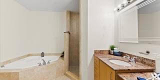 1620 Presidential Way Gallery 16