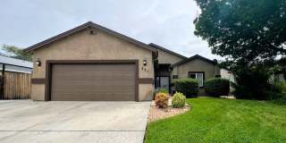 Beautiful 3 bedroom 2 bath home in Red Bluff near Schools & Shopping Gallery 1