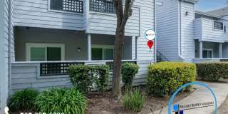 Glen Cove! Large one bedroom condo Glen Cove! Large one bedroom condo Gallery 1