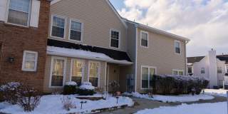 291 Stratford Place Gallery 1