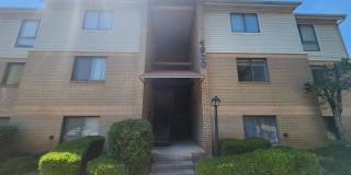 2 Bedroom Condo near Hickory Grove Gallery 1