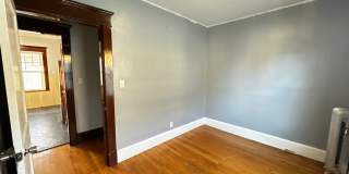 371-373 Oakland Street Gallery 16