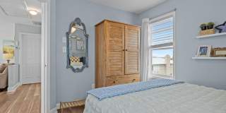 201 W Glenn Street Gallery 27