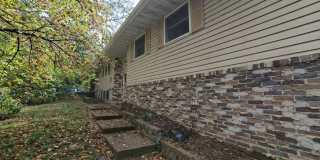 Spacious 3-Bed 3-Bath Clinton Home with Attached Garage! Gallery 1