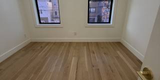 50 Grace St Gallery 11