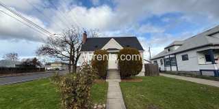 Beautiful 5-Bed, 2.5-Bath Home in the Heart of Spokane Gallery 1