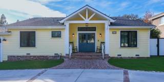 4703 Oakwood Avenue Gallery 1