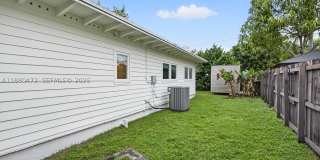 6395 SW 42nd Ter Gallery 21