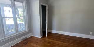 256-258 Woodbine Avenue Gallery 15