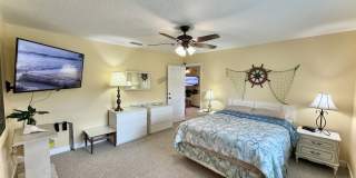 Available monthly Rental  2026 in heart of Sebastian Gallery 16