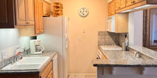 Large Fully Furnished Corporate Unit 1 Bed 1 Bath * Washer/Dryer Included Gallery 35