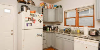 1342 Hubbard Gallery 4