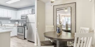 55+ Active Adult Apartment Homes - Destinations Pueblo Gallery 2