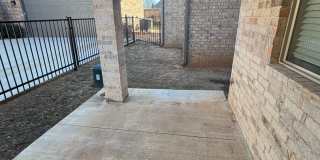 Furnished 3 bedroom, 2.5 bathroom, 2 car garage Gallery 9