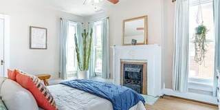 Stunning Victorian Duplex for Rent Gallery 12
