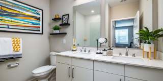 Jade at North Hyde Park Gallery 42