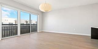 Beautiful 2 Bedroom 2 Bath Condo in the Heart of Rino District! Gallery 13