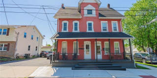 34 E Washington Street Gallery 1
