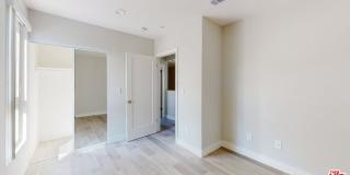 236 Rosemont Ave Gallery 28