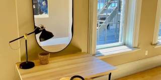 Enormous Upper Floor Unit in Heart of Downtown MKE Gallery 15