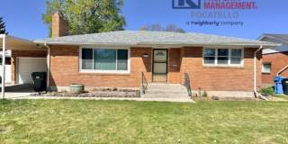 3 bed 2 bath house - 1 car garage - PET FRIENDLY Gallery 1