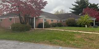 440 WALKER Road Gallery 3