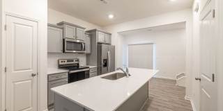 2 Bedroom Townhome in Lowell (Minutes from I-85)- AUGUST MOVE IN! 2 Bedroom Townhome in Lowell (Minutes from I-85)- AUGUST MOVE IN! Gallery 5