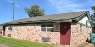 Half Duplex 2 Bedrooms 2 Baths For Lease in Sherman Gallery 1