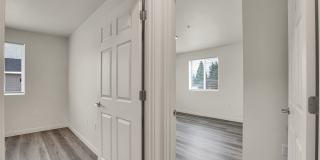 #148 WALNUT SPRINGS Gallery 32