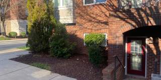 Modern Furnished Studio in Davidson – Walk to Shopping, Dining & Lake Access! Gallery 1