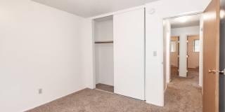 Churchill Gardens Apartments Gallery 13