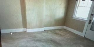 1212 N Frink St Gallery 4