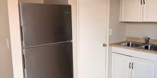 2 Bedroom/1 Bath Garden Style Apartment available now! Gallery 5