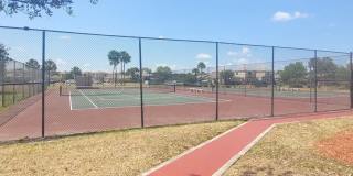 Light & bright and move in ready, updated townhome in Oakwood Villas. Gallery 24