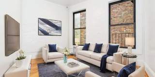 117 Perry Street Gallery 1