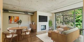 2121 Belmont Gallery 9