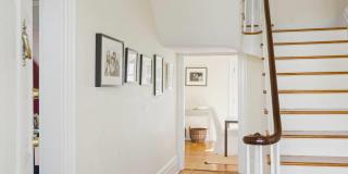 189 Main Street Gallery 14