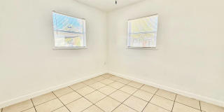 1607 E Maple Ave Gallery 19