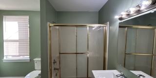 Baltimore - 3 Bedrooms and 1 bath Available! Gallery 5