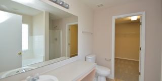 144 London Drive Gallery 19